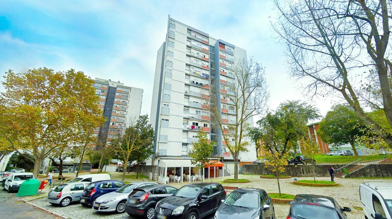 Airport Lisbon Guest House Exterior photo